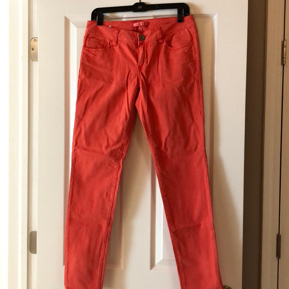 CAbi Coral stretchy skinny jeans